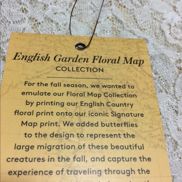 NWT PATRICIA NASH 10th Anniversary FLORAL MAP CROSSBODY - Picture 4 of 5